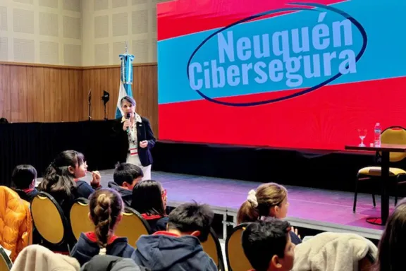 la-guia-ema-llega-a-las-escuelas-de-neuquen-como-prevenir-vi