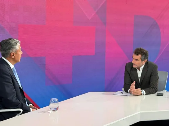 figueroa-neuquen-financia-el-85-de-sus-gastos-con-recursos-p