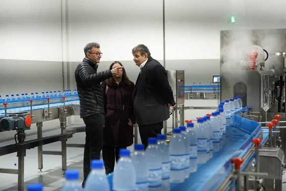 aguas-srl-de-centenario-moderniza-con-tecnologia-de-punta-y-