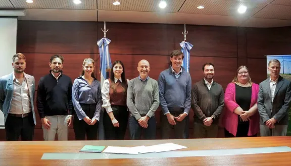 el-cam-firma-acta-compromiso-para-convertirse-en-un-edificio