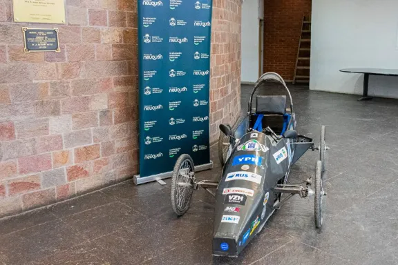 escuelas-tecnicas-de-neuquen-construiran-autos-electricos-pa