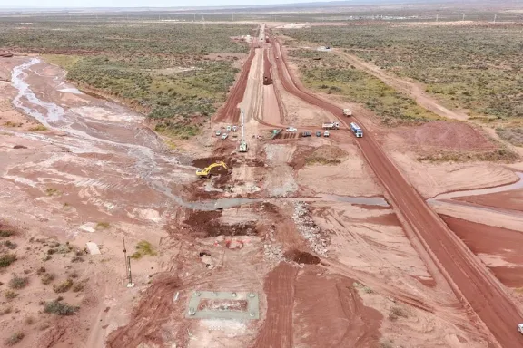 comienza-la-construccion-del-puente-sobre-arroyo-carranza-en