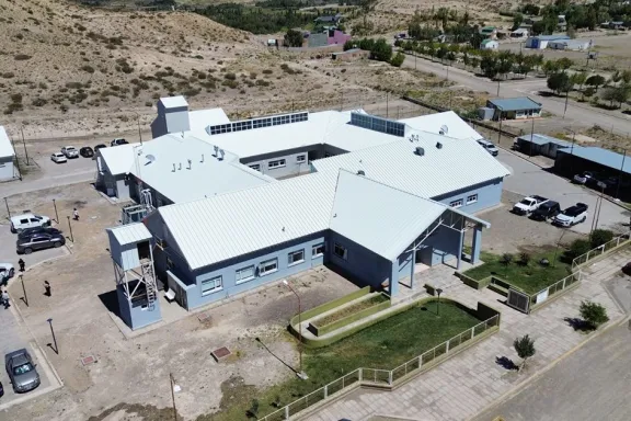 neuquen-suma-32000-usuarios-en-salud-en-3-anos-como-responde