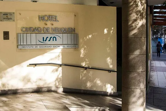el-hotel-del-issn-en-neuquen-cierra-temporalmente-para-una-r