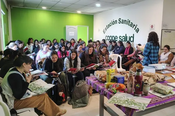 mas-de-mil-docentes-neuquinos-se-capacitan-en-alfabetizacion