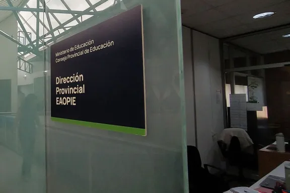 neuquen-amplia-equipos-de-apoyo-profesional-en-escuelas-de-a