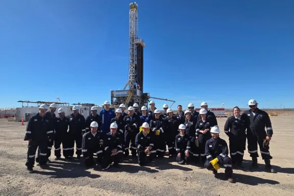 pymes-neuquinas-pisaron-el-yacimiento-de-vista-energy-y-se-a
