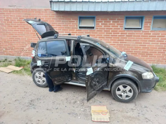 operativo-nocturno-la-policia-secuestro-cocaina-y-una-replic