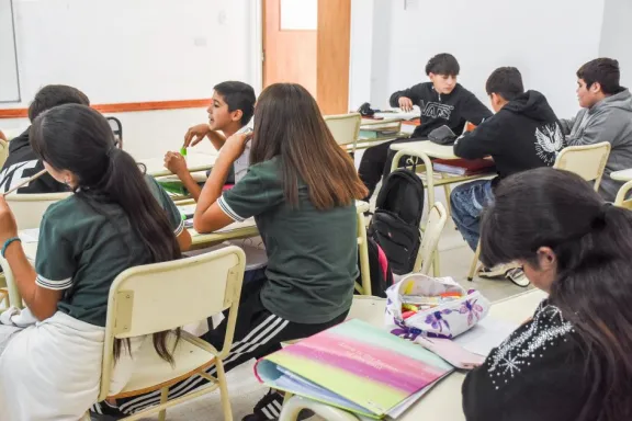 neuquen-amplia-a-13-orientaciones-su-educacion-secundaria-co