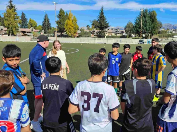 mas-de-200-jovenes-futbolistas-vivieron-un-campus-de-alto-ni
