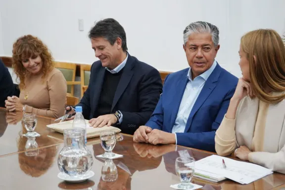 figueroa-abrio-los-sobres-para-construir-42-viviendas-en-el-