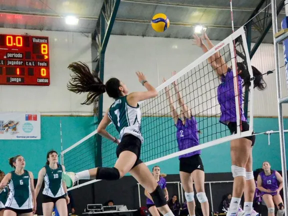 neuquen-prepara-sus-seleccionados-de-voley-para-los-juegos-d