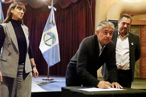 villa-la-angostura-recibe-1229-millones-para-infraestructura