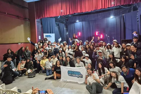 jovenes-de-primero-y-segundo-ano-protagonizan-encuentros-art