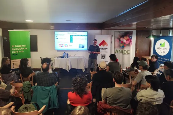 mas-de-100-emprendedores-turisticos-de-neuquen-se-capacitaro