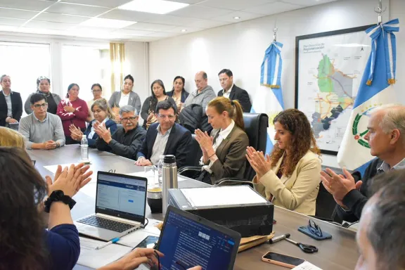 senillosa-adjudican-obras-por-2700-millones-para-urbanizar-1