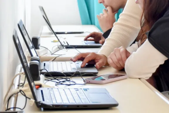programacion-y-matematica-neuquen-capacita-a-docentes-de-esc