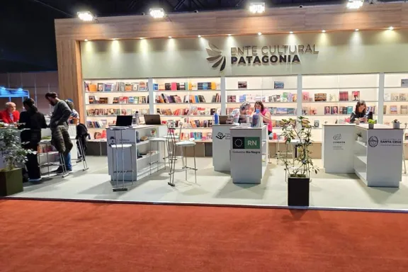 neuquen-llega-a-la-feria-del-libro-de-buenos-aires-con-115-a