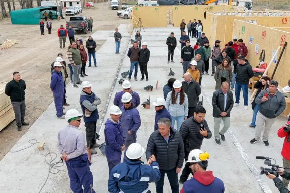 figueroa-inaugura-obra-del-cpem-99-en-paso-aguerre-1105-mill