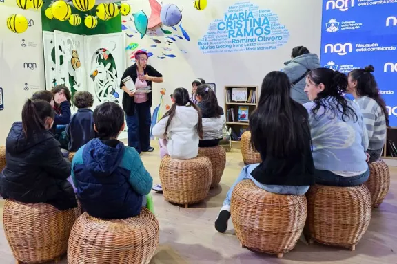 mas-de-3500-ninos-neuquinos-viven-la-magia-de-la-lectura-en-