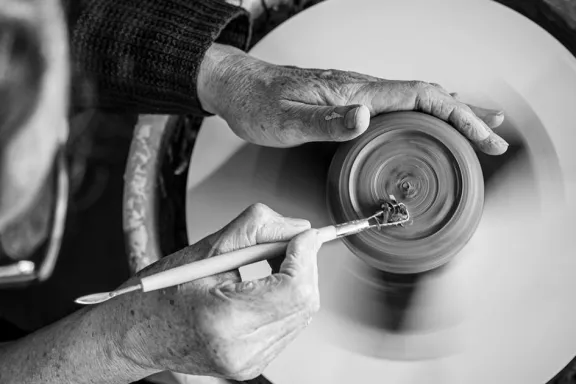 de-alfarero-a-innovador-la-historia-del-retorneador-de-ceram