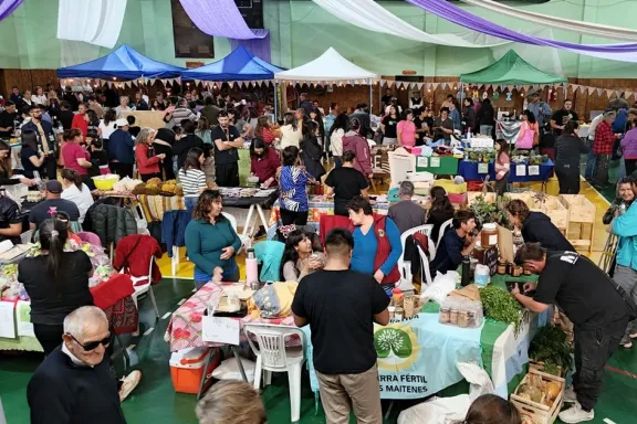huinganco-celebro-la-agroecologia-con-una-feria-que-unio-sab