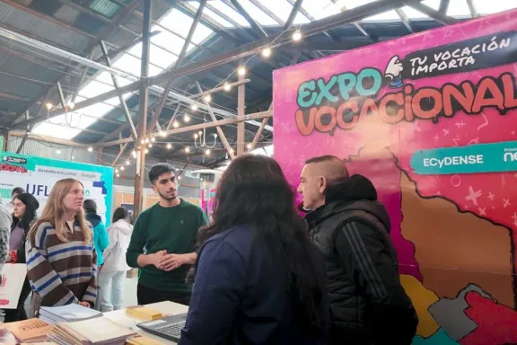 mas-de-4000-jovenes-eligieron-su-futuro-en-la-expovocacional