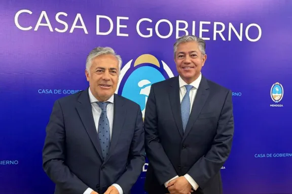 figueroa-y-cornejo-sellan-alianza-energetica-entre-neuquen-y