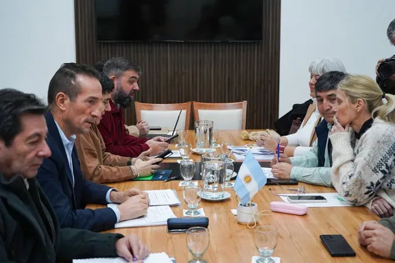 provincia-propone-aumento-del-7-y-extension-del-ipc-por-un-a