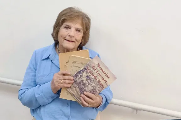presentan-el-otro-roca-el-libro-que-rescata-a-un-heroe-olvid