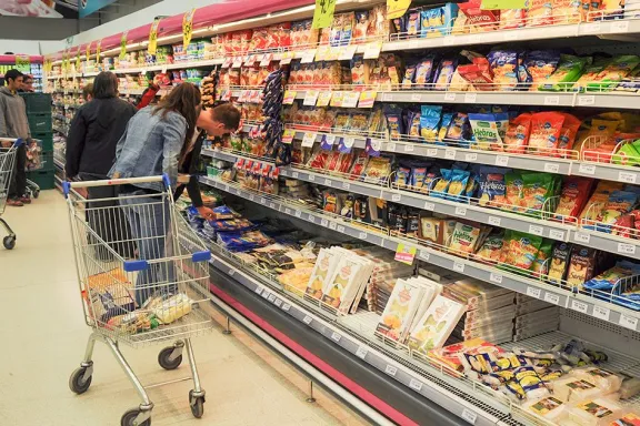las-ventas-en-supermercados-de-neuquen-crecieron-78-real-en-
