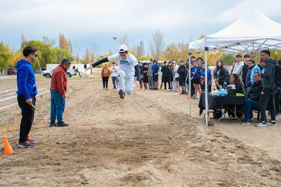 recreo-neuquen-arranca-su-segunda-edicion-con-13497-estudian