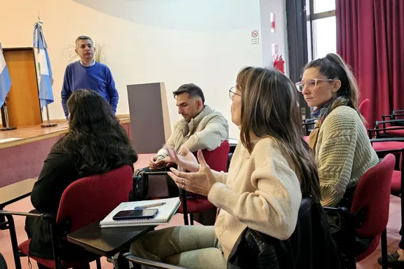 la-provincia-capacita-a-35-funcionarios-en-liderazgo-y-gesti
