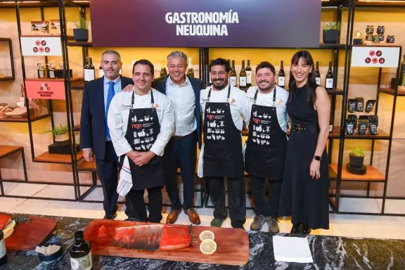 la-gastronomia-neuquina-conquisto-buenos-aires-en-el-lanzami