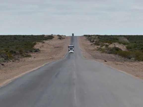 neuquen-prueba-bitrenes-en-vaca-muerta-para-optimizar-transp