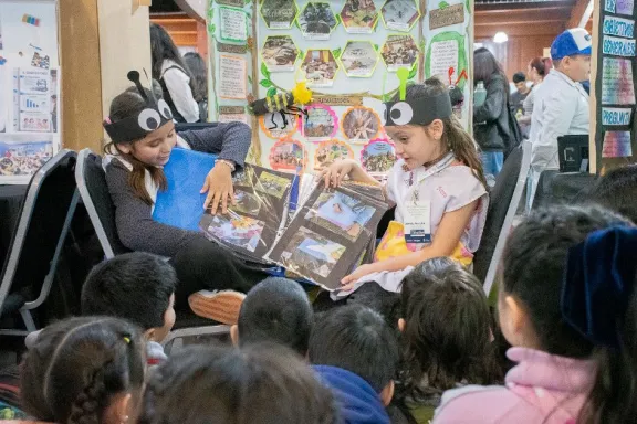 mas-de-200-estudiantes-neuquinos-exponen-en-la-48-feria-prov