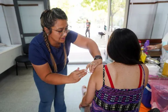 mas-de-31-mil-dosis-aplicadas-la-campana-antigripal-avanza-f