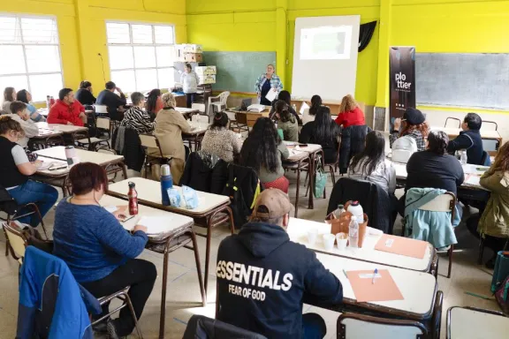 emprender-en-red-70-emprendedores-neuquinos-se-capacitan-en-
