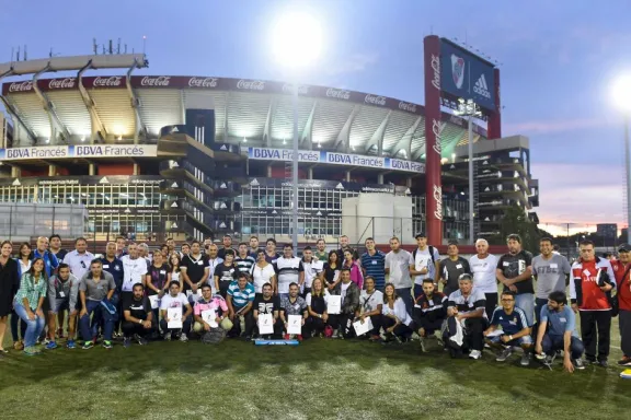 la-fundacion-river-plate-llega-a-neuquen-con-su-escuela-de-f