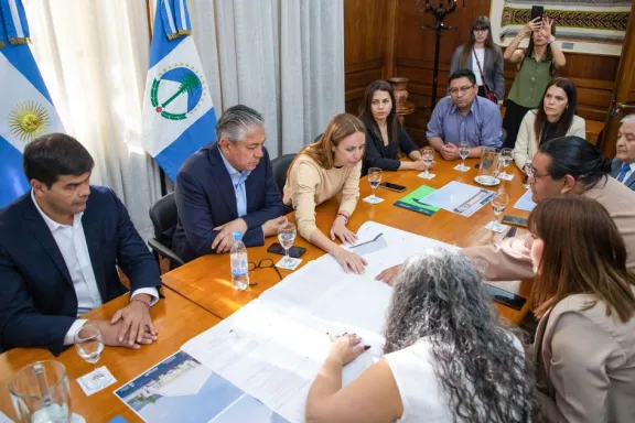 11-empresas-compiten-por-construir-el-centro-deportivo-de-ne