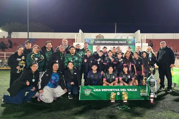 alma-oeste-campeon-el-futbol-femenino-crece-fuerte-en-la-con