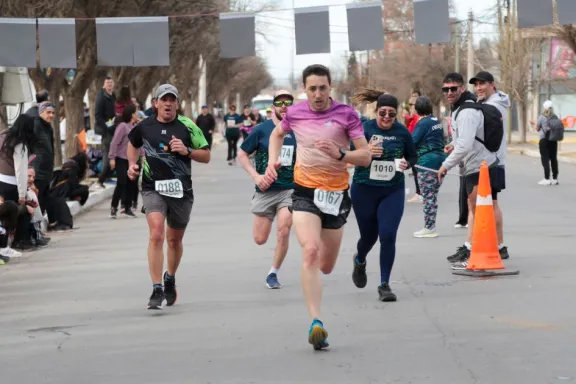evolucionando-regresa-a-plottier-carrera-inclusiva-gratuita-