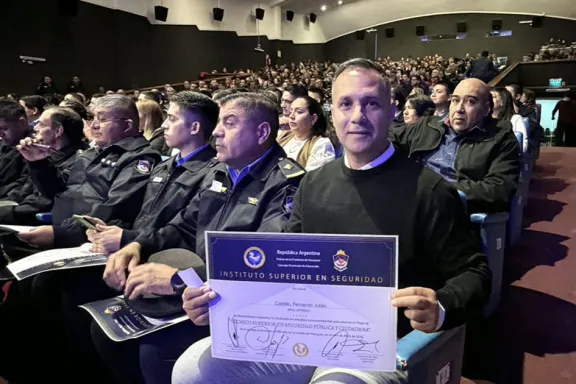 la-policia-de-neuquen-suma-tecnicaturas-y-licenciaturas-univ