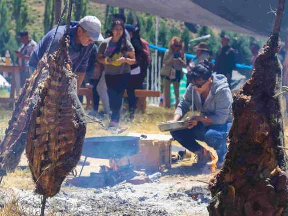la-gastronomia-neuquina-cuando-el-territorio-se-sirve-en-un-