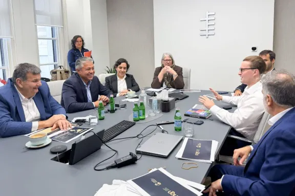 neuquen-mejoro-su-calificacion-crediticia-y-figueroa-sedujo-