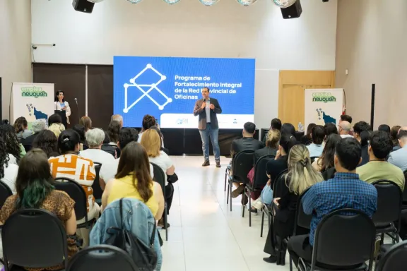 neuquen-fortalece-sus-oficinas-de-empleo-con-programa-integr