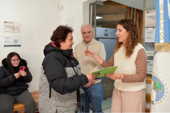 san-martin-de-los-andes-cinco-familias-recibieron-las-escrit
