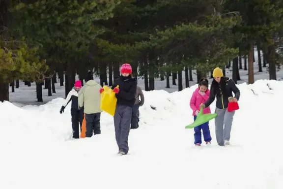 el-parque-recreativo-el-llano-abre-con-nieve-este-jueves-en-