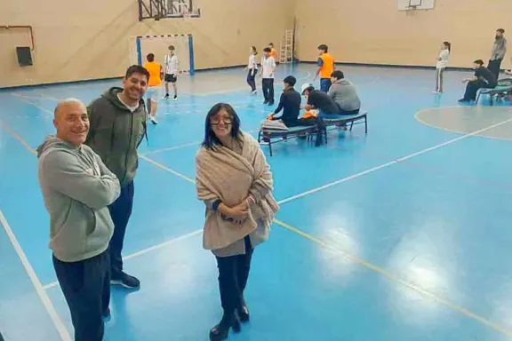 re-creo-2026-llego-a-zapala-con-mas-de-13-mil-estudiantes-en