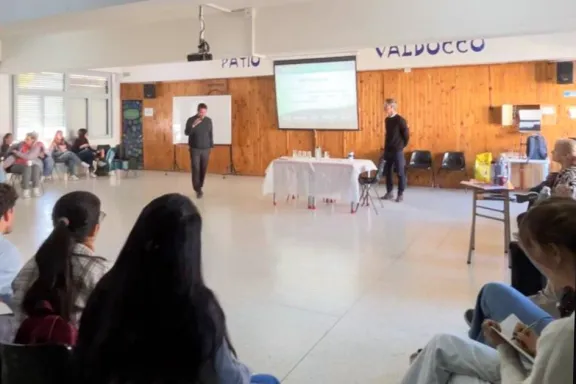 escuelas-mas-seguras-el-programa-provincial-que-capacita-doc